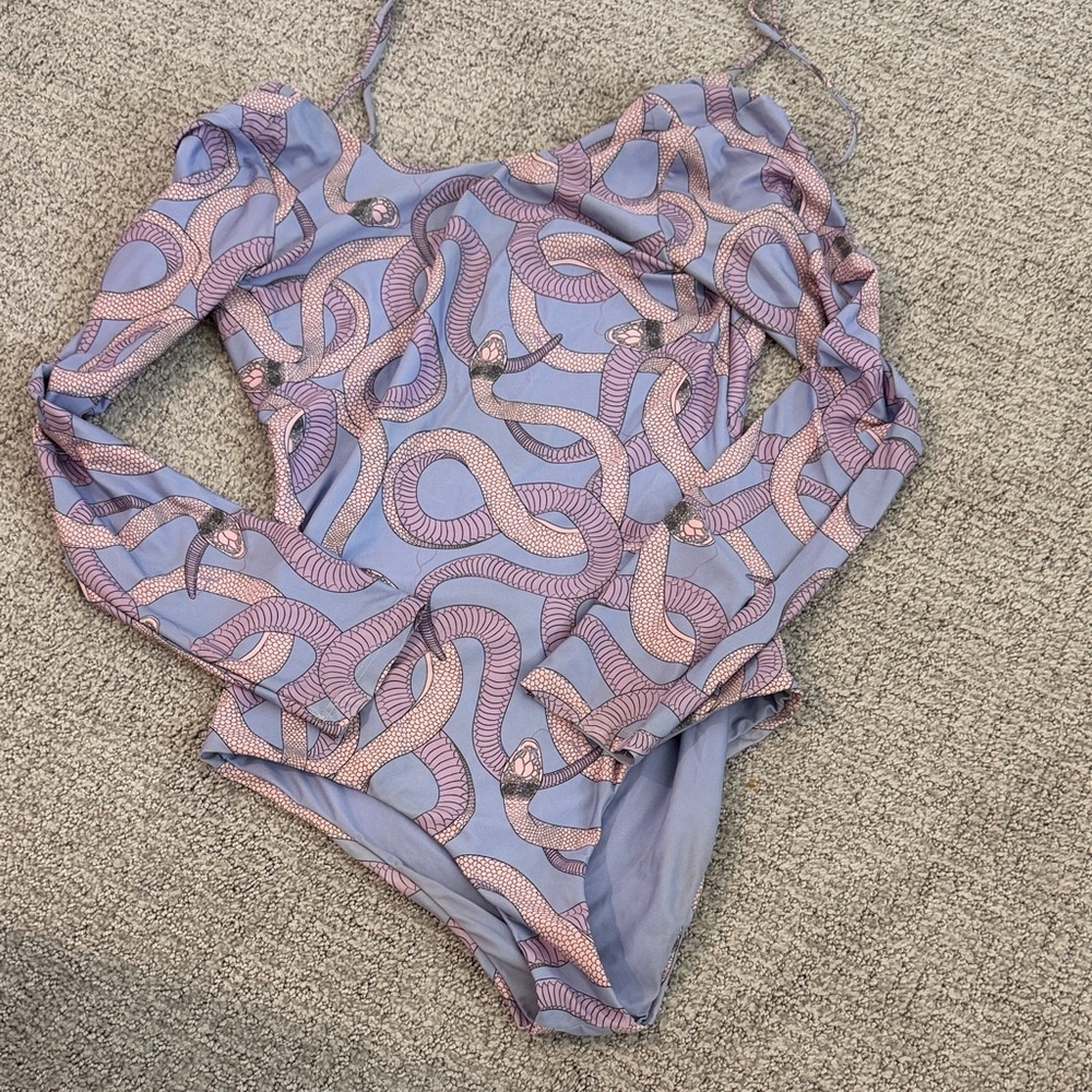 Women’s long sleeve rashguard one piece